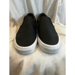 W8/M6.5 Black and white leather slip on shoes